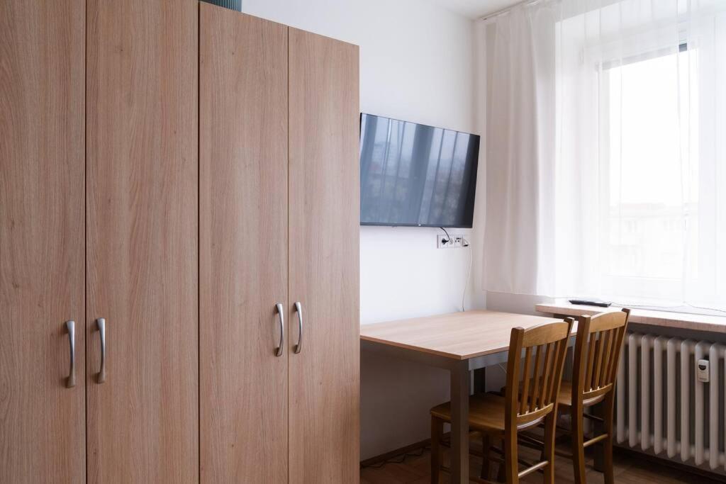 Studio Apartment In Brno-Center Екстер'єр фото